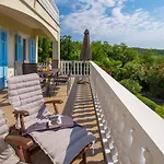 Casa de Férias Albertina-1 By Interhome