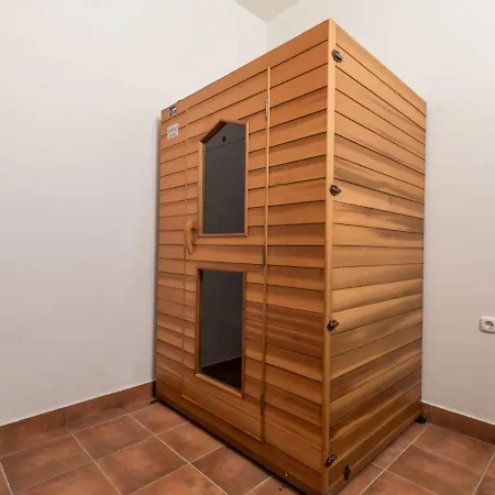 Albertina-1 By Interhome Ferienhaus *